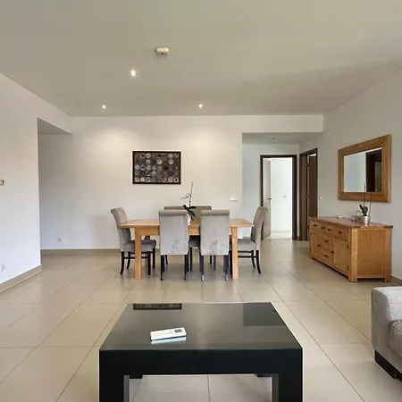 Cavalo Prеto 200m To The Апартаменты Картейра